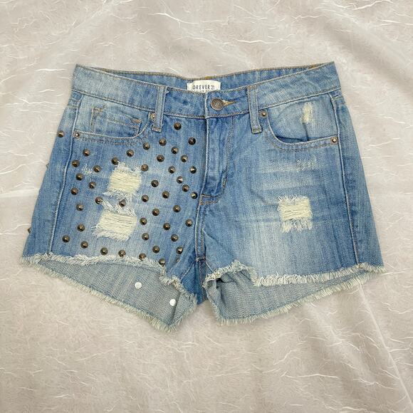 🌞 Ripped Distressed Denim Shorts Silver Studded Frayed Hem Forever 21 Size 24 - Picture 12 of 16